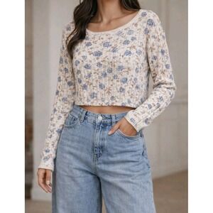 County Seat Vintage Sweater Women's Size Medium Floral Print Cream Blue Cropped